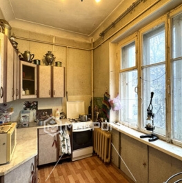 Продажа 3-комн квартиры на вторичном рынке Люблинская ул