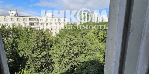 3-комн квартира Днепропетровская улица,  д. 31