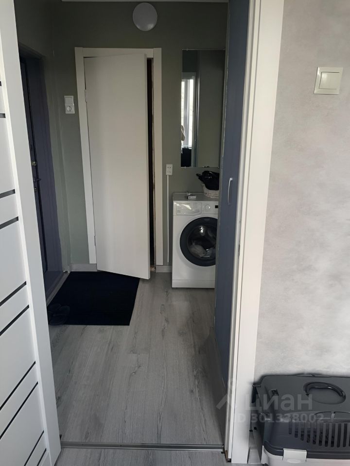 Продажа 4-комн квартиры на вторичном рынке Краснопутиловская улица, 79