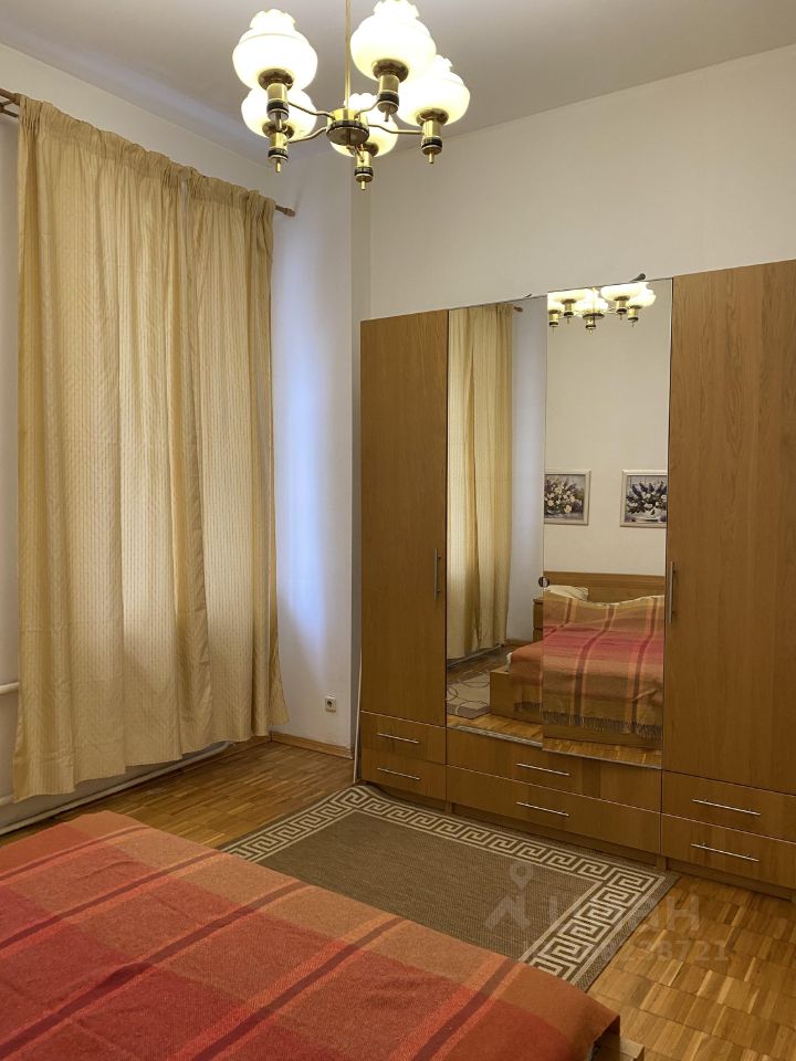 Аренда 2-комн квартиры на вторичном рынке Большой Харитоньевский переулок, 12А