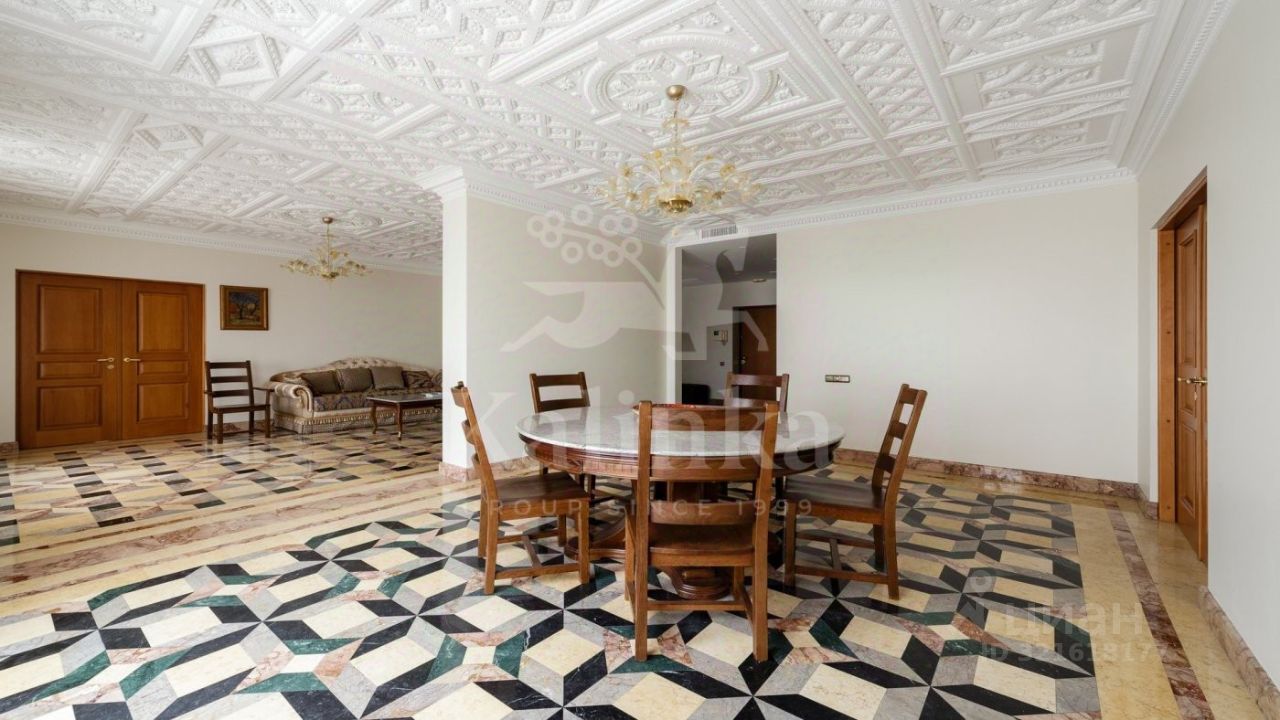 Продажа 3-комн квартиры на вторичном рынке 1-й Смоленский переулок, 17