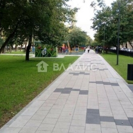 Продажа 1-комн квартиры на вторичном рынке Саратовская улица,  д. 3 к4