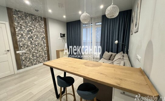 Продажа 1-комн квартиры на вторичном рынке Комендантский пр-кт,  д. 59,  к. 1