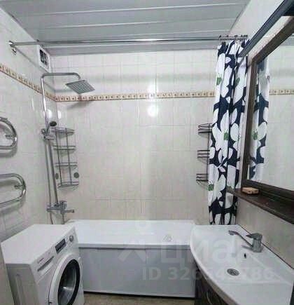 Аренда 2-комн квартиры на вторичном рынке Севастопольский проспект, 51