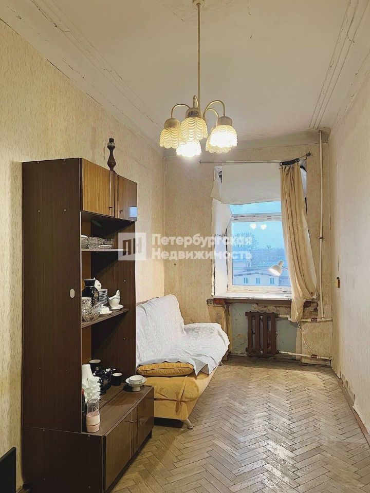 Продажа 4-комн квартиры на вторичном рынке Лесной проспект, 13/8