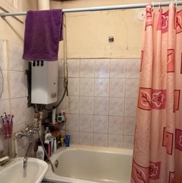 Продажа 3-комн квартиры на вторичном рынке Пионерская ул,  д. 63