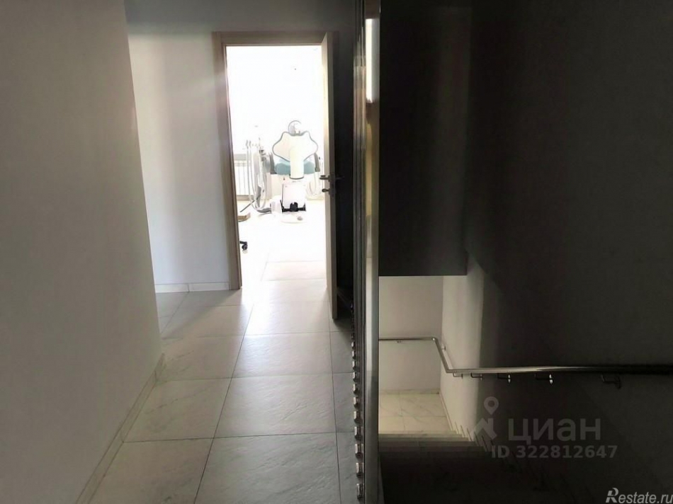 Продажа отдельного здания Хлебников пер,  д. 4,  к. 2