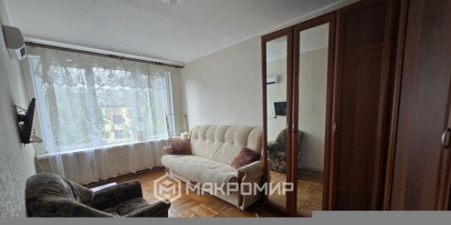 5-комн квартира ул Рашетова,  д. 14