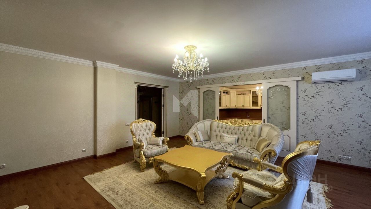 Продажа 4-комн квартиры на вторичном рынке Истринская улица, 8к3
