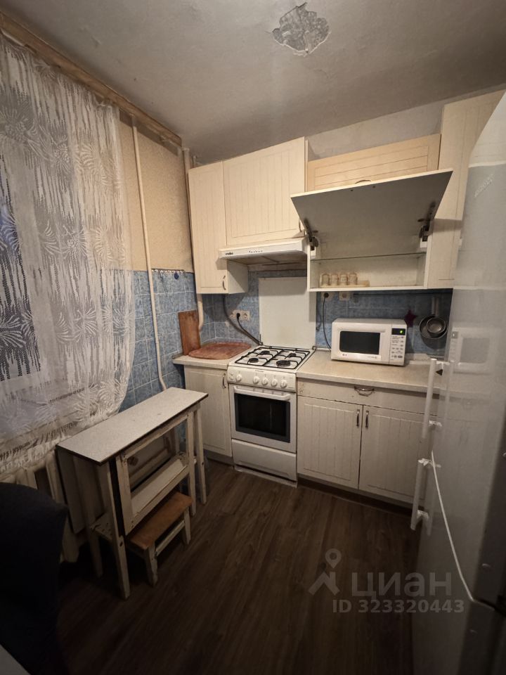 Продажа 1-комн квартиры на вторичном рынке Поварово пгт, улица Буровая, 19