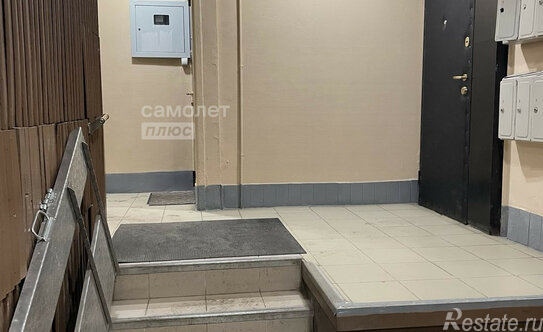 Продажа 2-комн квартиры на вторичном рынке Звездный б-р,  д. 5