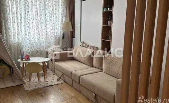 Продажа 2-комн квартиры на вторичном рынке ул Рябиновая,  д. 3,  к. 3