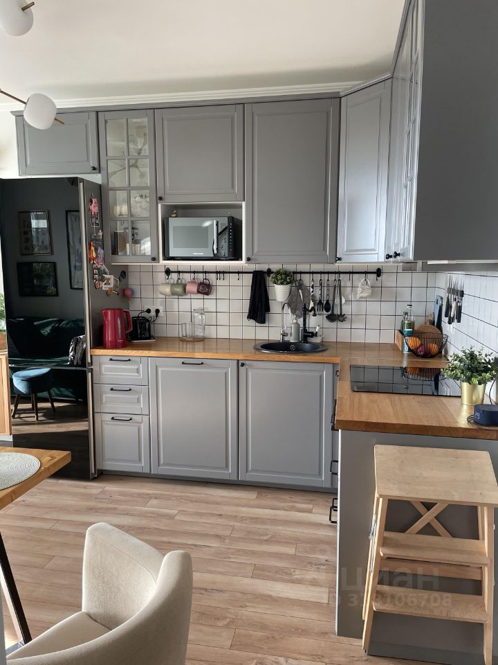 Продажа 2-комн квартиры на вторичном рынке Уральская улица, 2