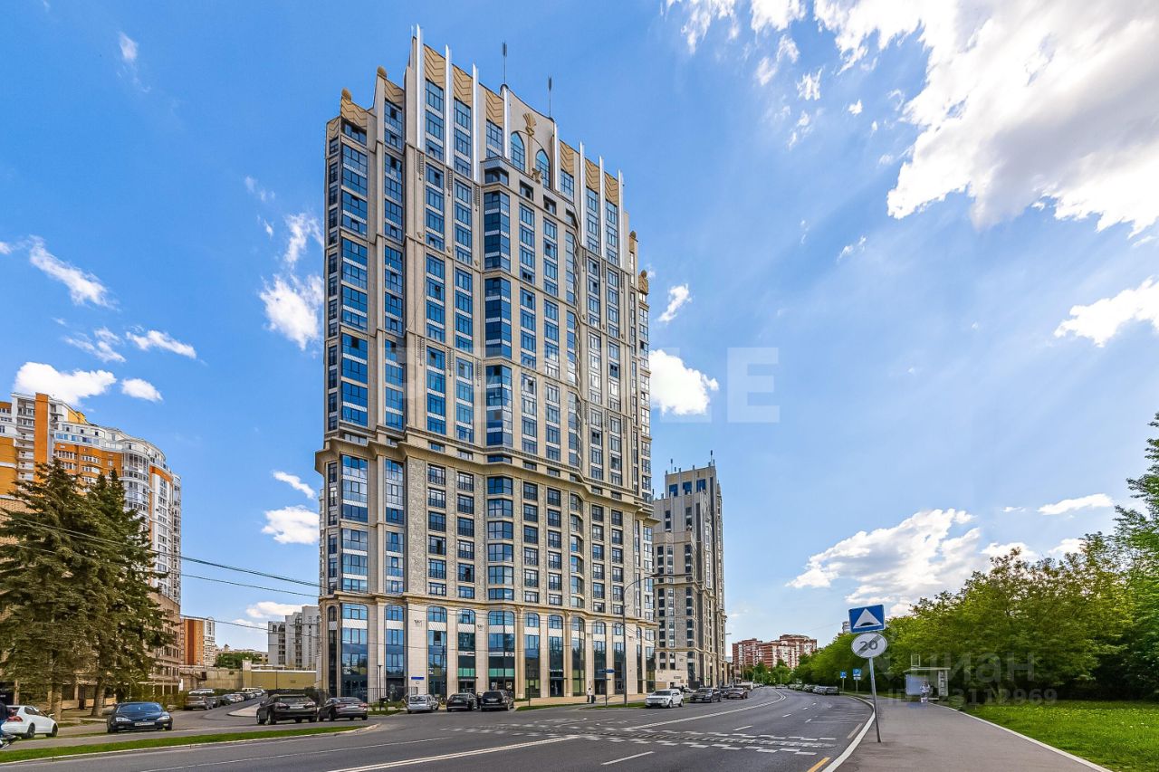 Продажа 2-комн квартиры на вторичном рынке Нежинская улица, 5Б