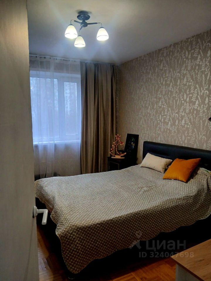 Аренда 2-комн квартиры на вторичном рынке улица Генерала Глаголева, 30К4