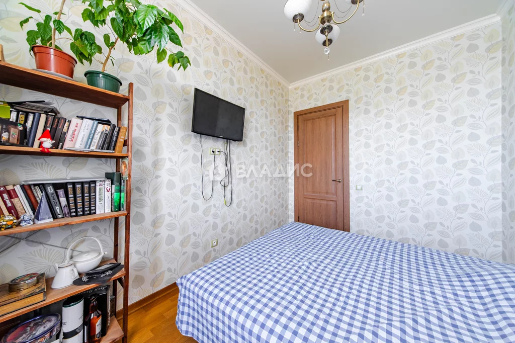 Продажа 2-комн квартиры на вторичном рынке ул. Лабораторная,  д. 6