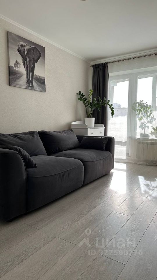 Продажа 2-комн квартиры на вторичном рынке Витебская улица, 8К2