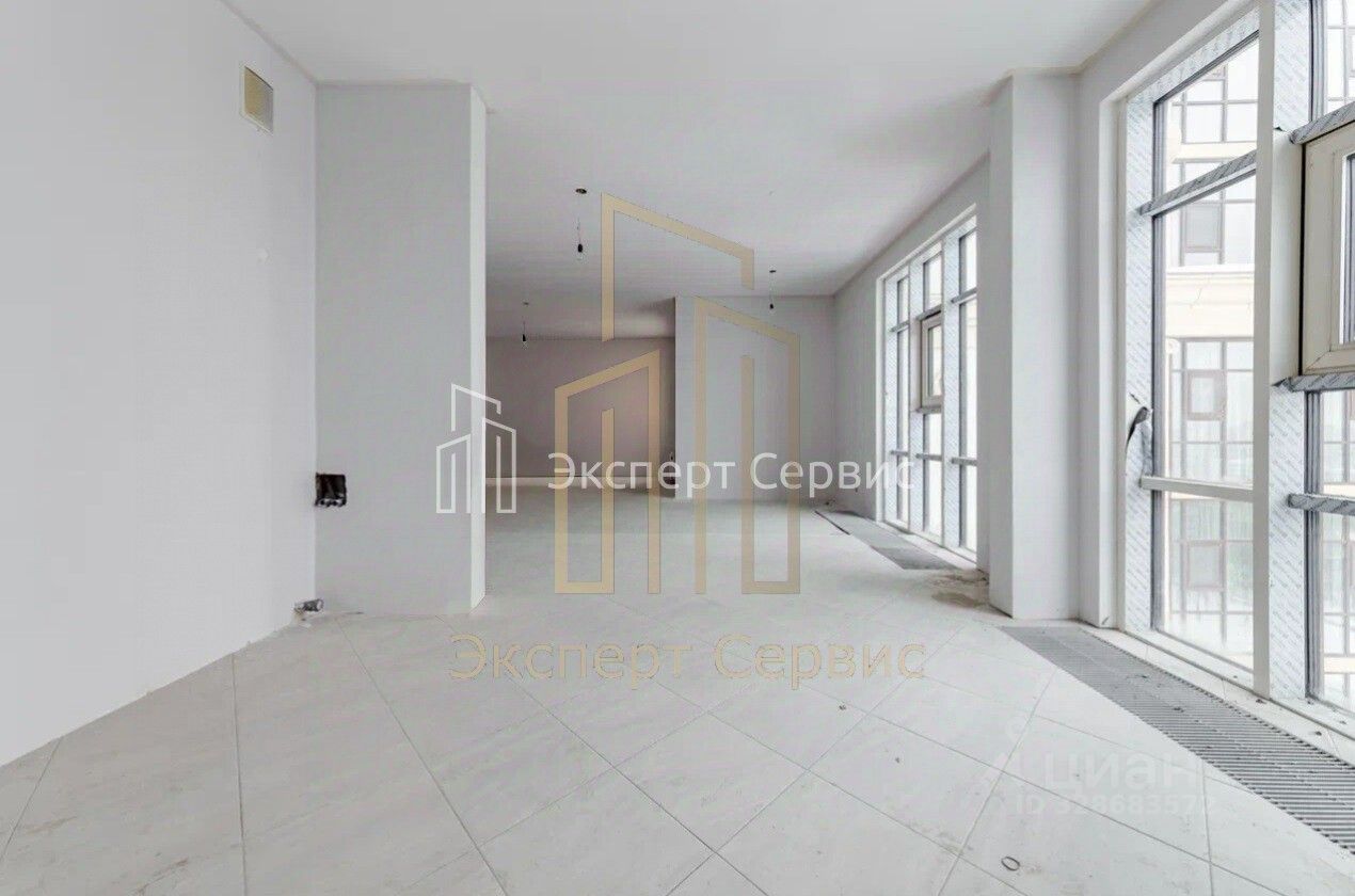 Продажа 5-комн квартиры на вторичном рынке улица Дыбенко, 8к3