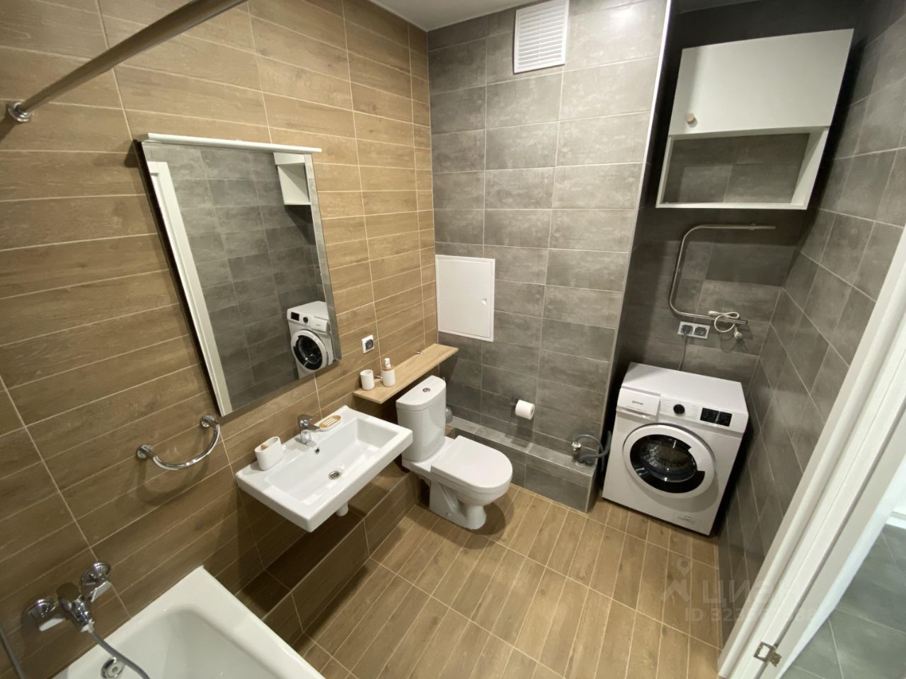 Аренда 1-комн квартиры на вторичном рынке Отрадное пгт, улица Лесная, 19к4