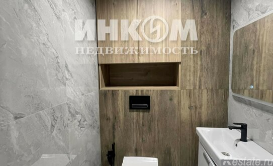 Продажа 2-комн квартиры на вторичном рынке Радиальная 6-я ул,  д. 7/1 к2