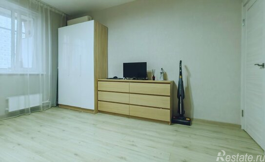 Продажа 1-комн квартиры на вторичном рынке Солнцевский проспект,  д. 23 к1 с1