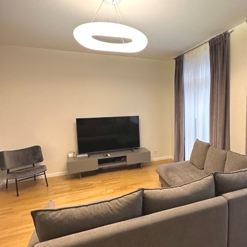 2-комн квартира улица Малая Зеленина, 1/22