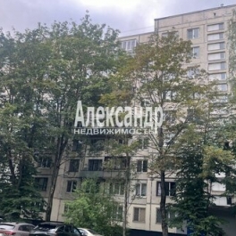 Продажа 2-комн квартиры на вторичном рынке шоссе Революции,  д. 45