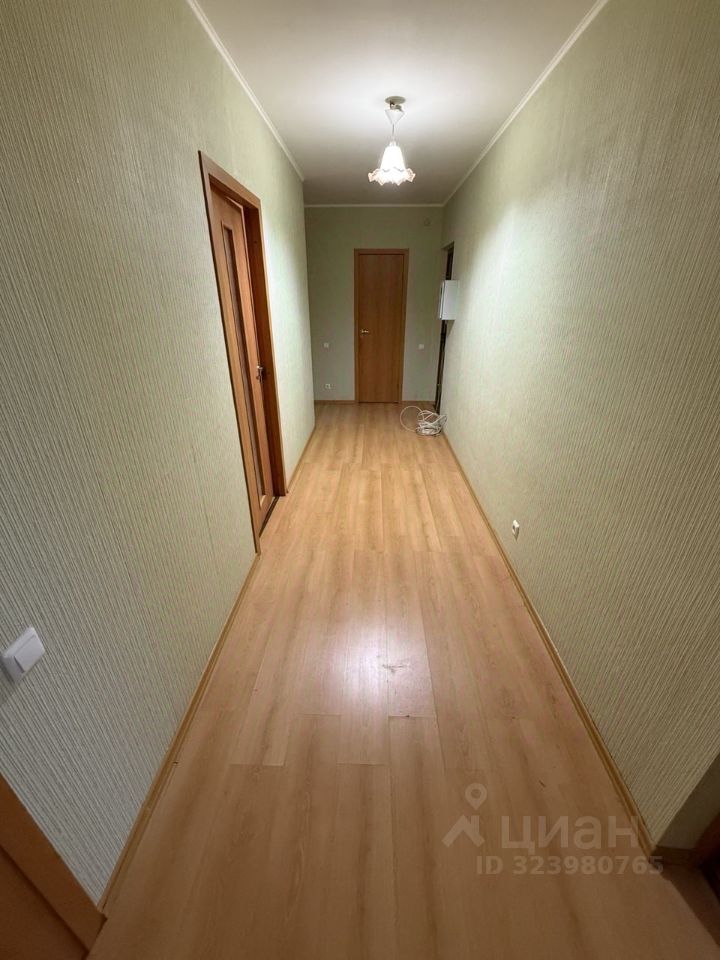 Продажа 2-комн квартиры на вторичном рынке Красное Село, улица Освобождения, 33к1