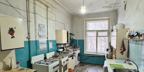 6-комн квартира ул Ставропольская,  д. 1