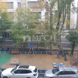 Продажа 2-комн квартиры на вторичном рынке улица Образцова,  д. 8А