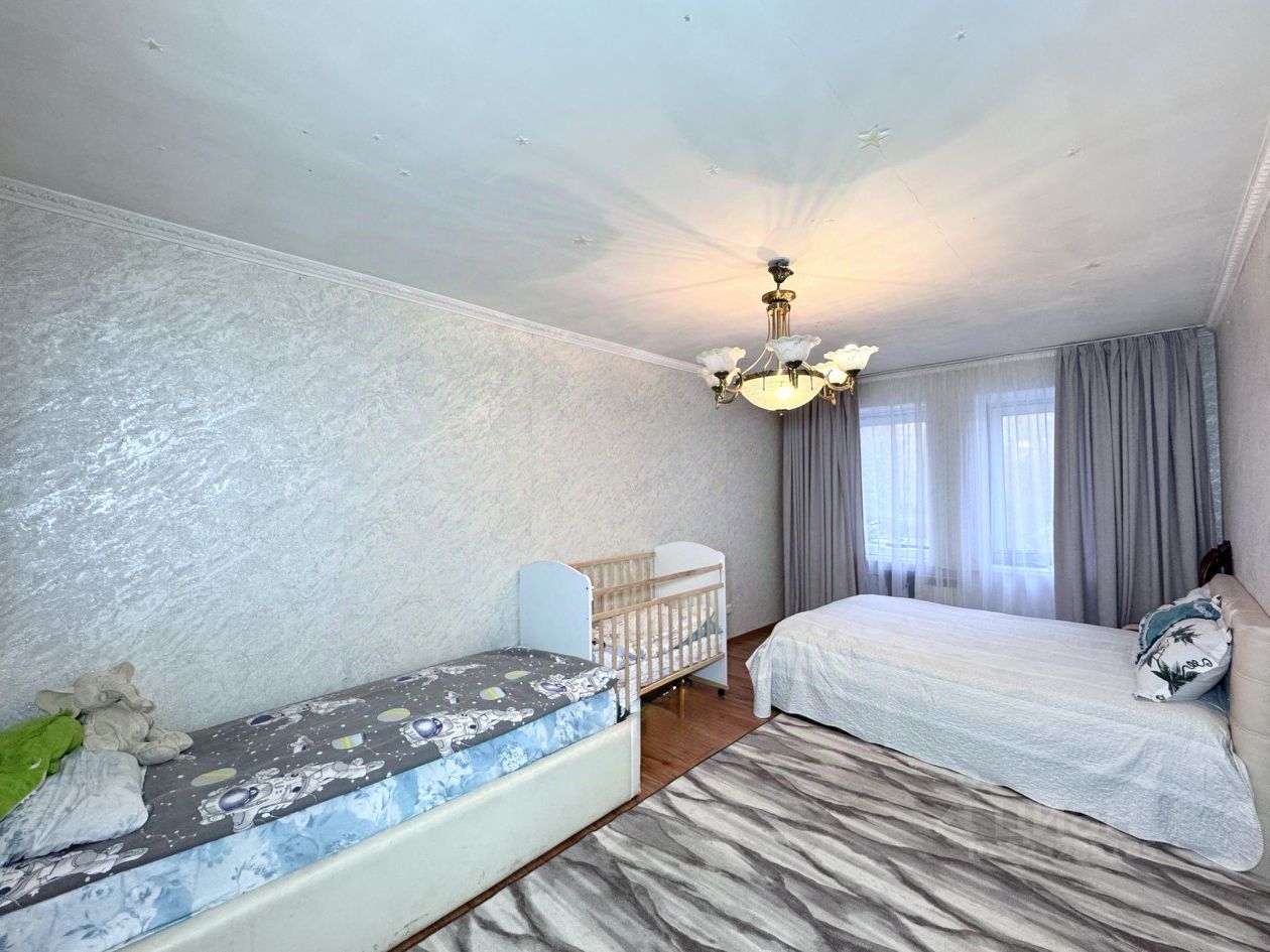 Продажа 2-комн квартиры на вторичном рынке Взлетная улица, 9К2