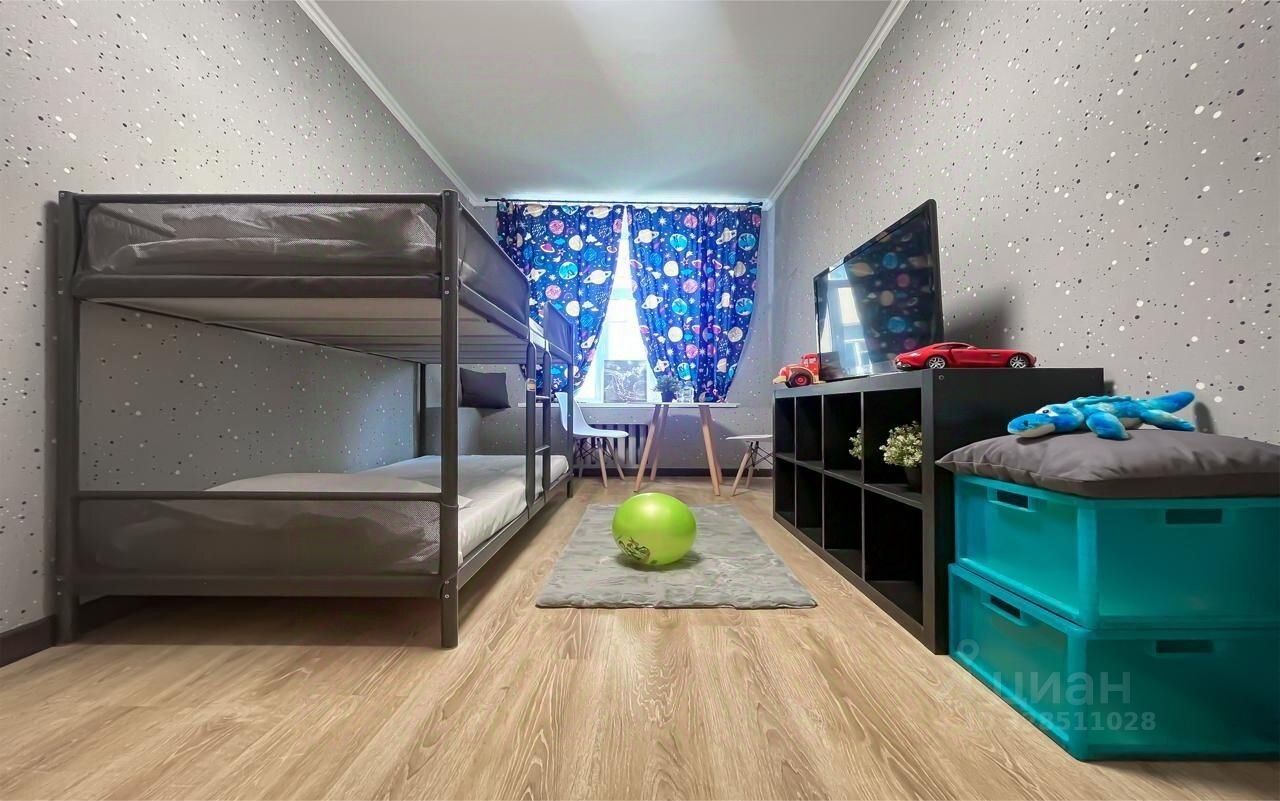 Продажа 3-комн квартиры на вторичном рынке Тамбовская улица, 26Б