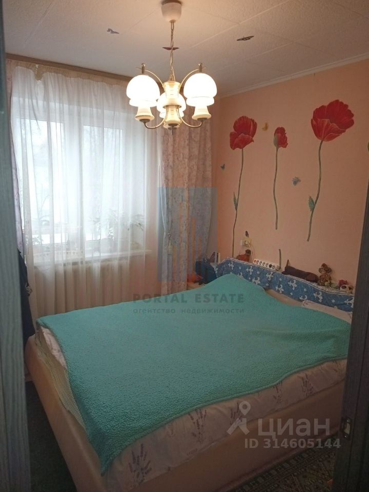 Продажа 3-комн квартиры на вторичном рынке пос. Любучаны, улица Спортивная, 15