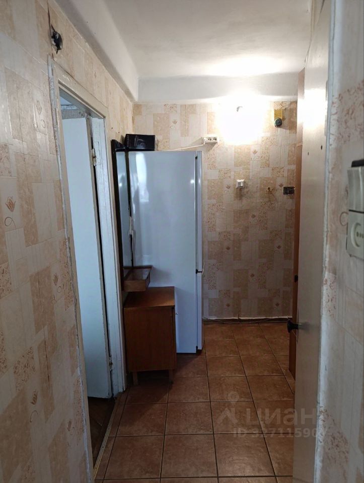 Продажа 2-комн квартиры на вторичном рынке д. Большая Вруда, 3