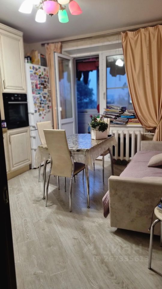 Продажа 1-комн квартиры на вторичном рынке пос. Челюскинский, улица Садовая,  д. 25А