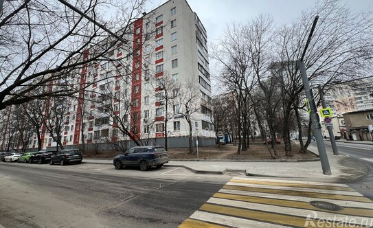 Продажа 3-комн квартиры на вторичном рынке Старослободская улица,  д. 23