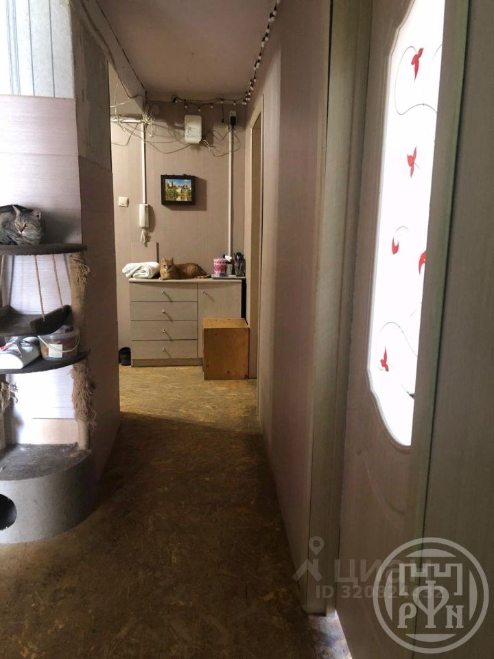 Продажа 3-комн квартиры на вторичном рынке Сланцы, Молодежный проспект, 7