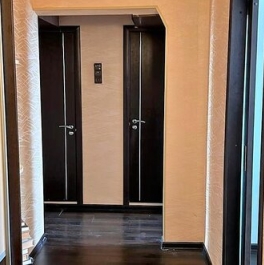 Продажа 3-комн квартиры на вторичном рынке Староорловская улица