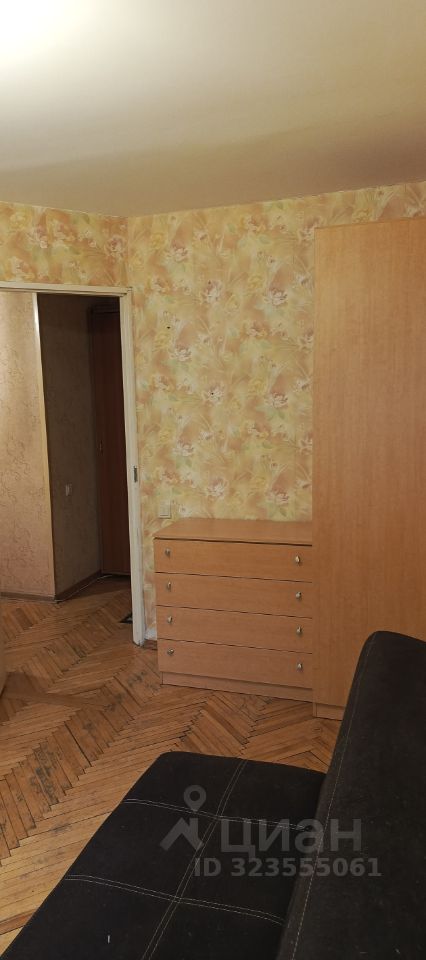 Продажа 3-комн квартиры на вторичном рынке Стрелецкая улица, 8