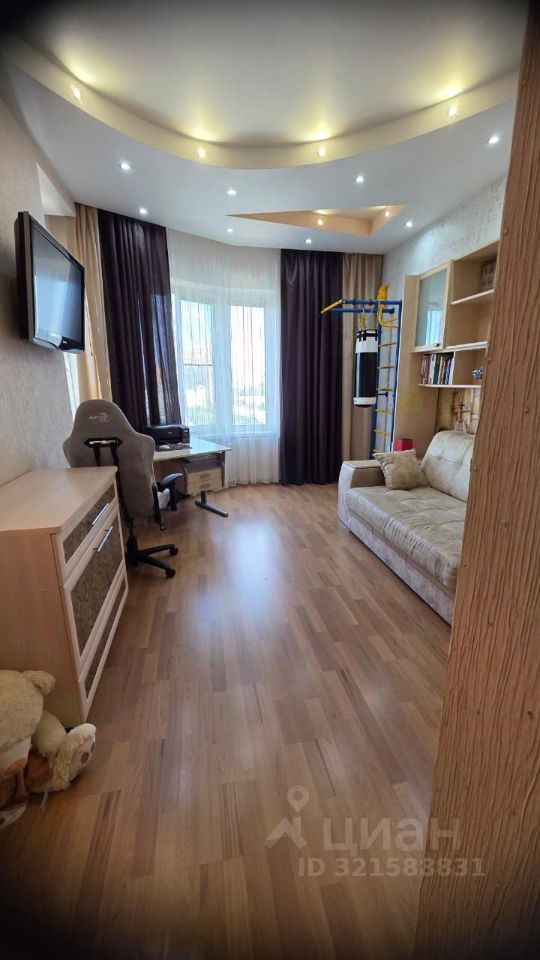 Продажа 2-комн квартиры на вторичном рынке Химки, Первомайская улица, 5