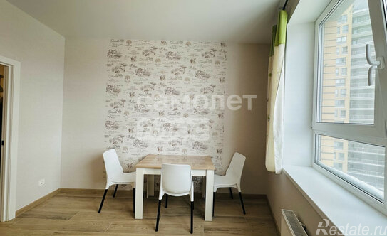 Продажа 1-комн квартиры на вторичном рынке Королев г, Первомайский мкр, Комаровка мкр,  д. 47 к7