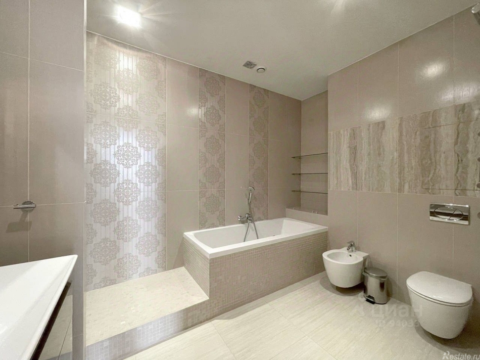 Продажа 2-комн квартиры на вторичном рынке улица Александра Невского,  д. 27