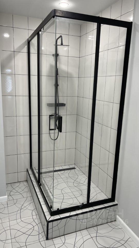 Продажа 3-комн квартиры на вторичном рынке Днепропетровская улица, 27к1