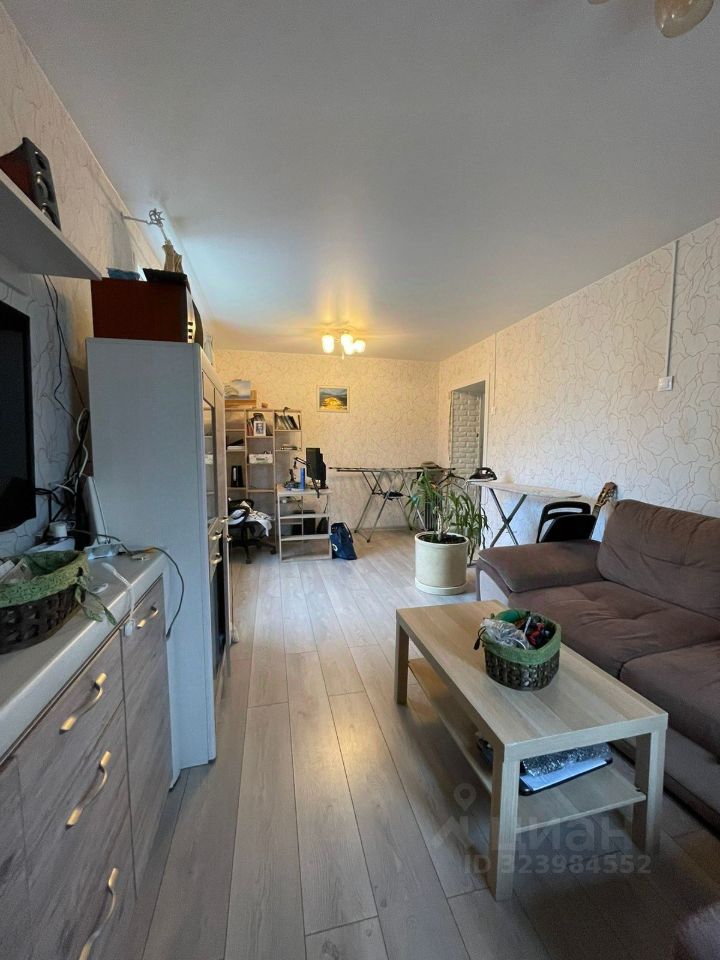 Продажа 2-комн квартиры на вторичном рынке 3-я Радиаторская улица, 2