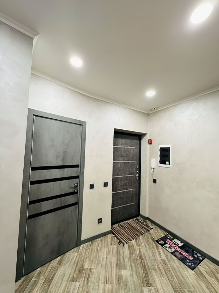 Продажа 2-комн квартиры на вторичном рынке Старокрымская улица, 15к1