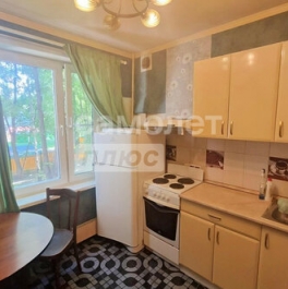 Продажа 1-комн квартиры на вторичном рынке Ореховый б-р,  д. 39,  к. 2