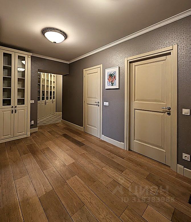 Продажа 4-комн квартиры на вторичном рынке проспект Луначарского, 13к1