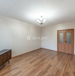 Продажа 3-комн квартиры на вторичном рынке улица Лобачевского,  д. 6