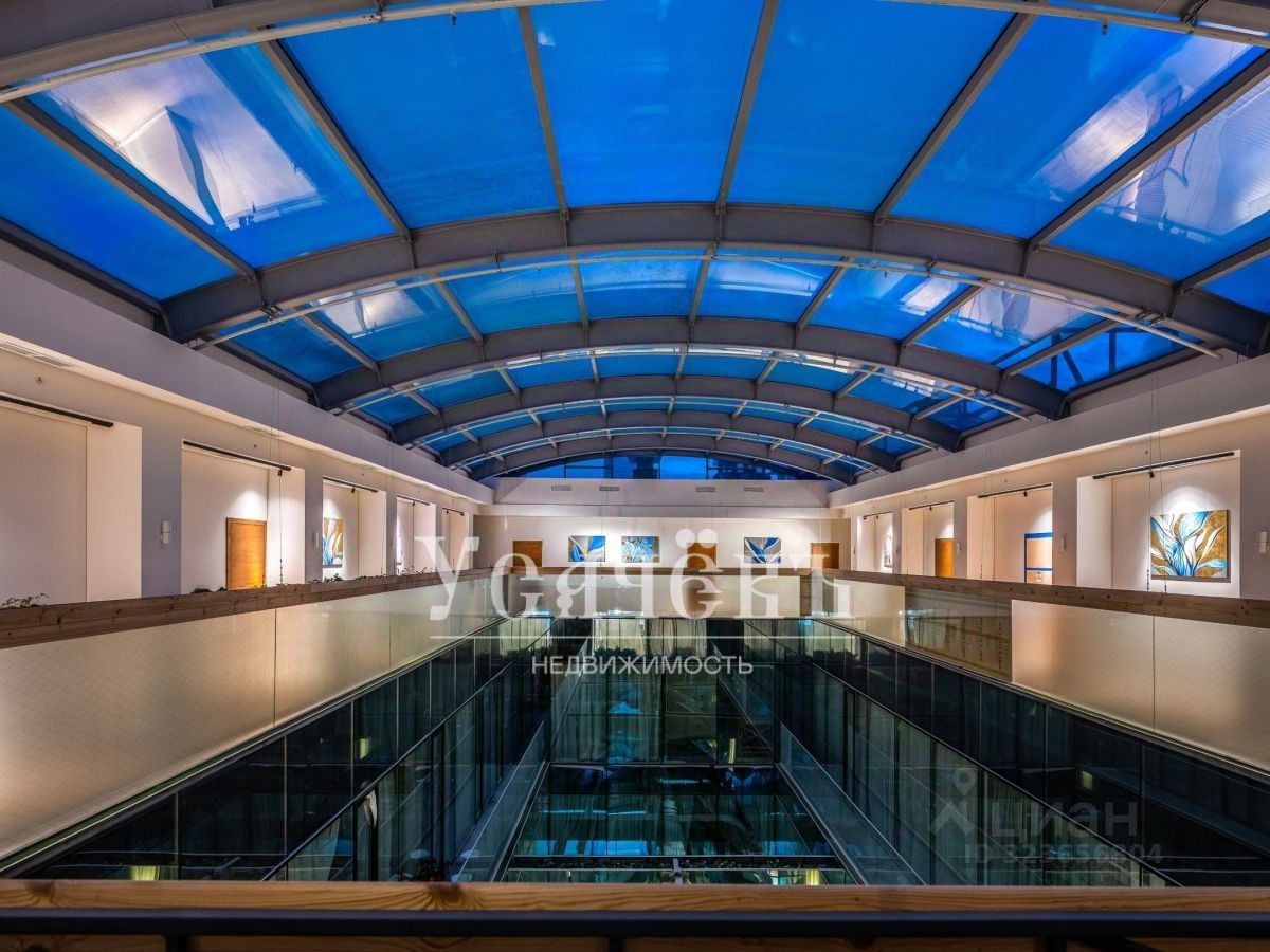 Продажа 3-комн квартиры на вторичном рынке 2-я Брестская улица, 6