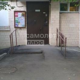 Продажа 2-комн квартиры на вторичном рынке Есенинский б-р,  д. 1/26